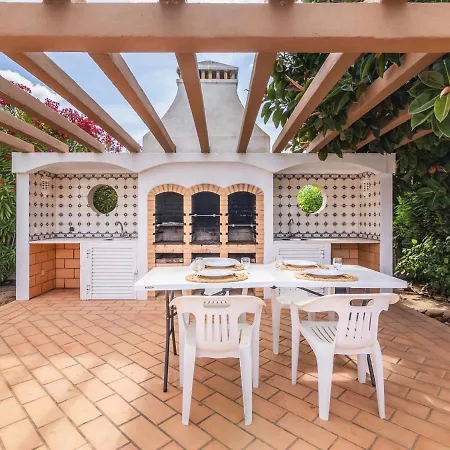 Sleeps 14 With Pool And Wifi *